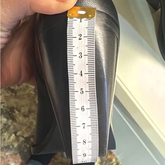 Designer Sleek Black Pointed Leather Wedge Chelsea Boots - Picture 4 of 5